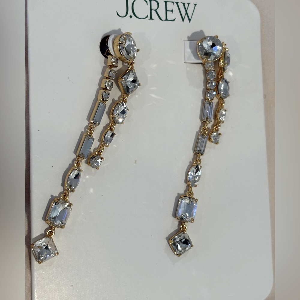 Gorgeous crystal and gold chandelier earrings. 2.8” Long. Clear crystal stones